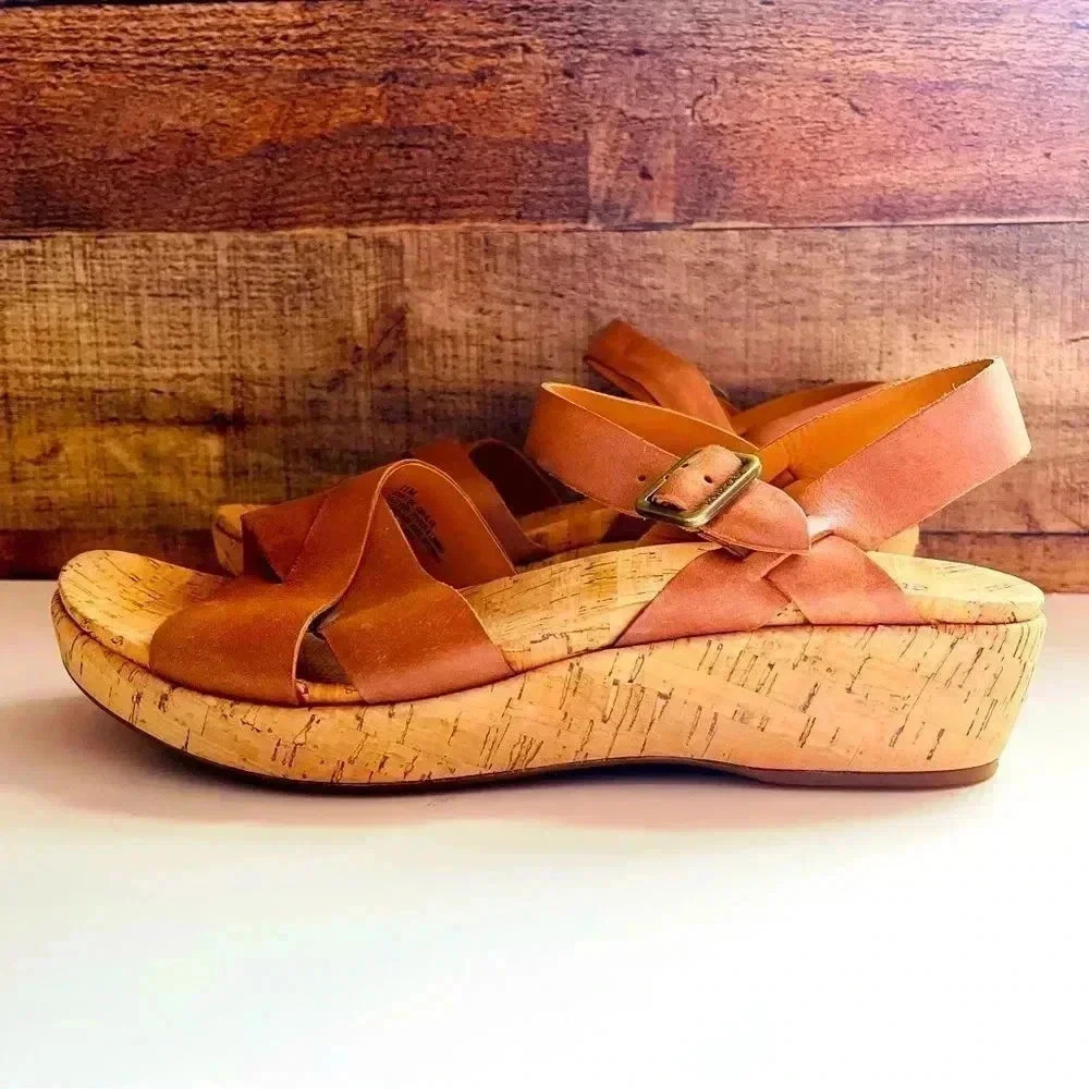 Nwot Kork-Ease Myrna Sandals - Picture 3 of 7